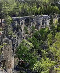 Дюкинский карьер