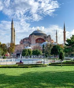 Церковь Айя София