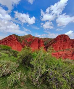 Скалы Джеты-Огуз
