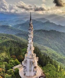 Башня Амбулувава