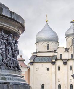 Памятник «Тысячелетие России» в Великом Новгороде