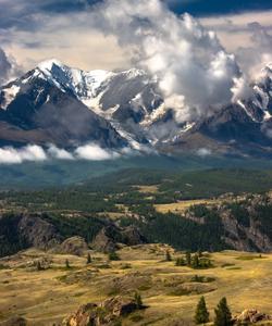 Северо-Чуйский хребет