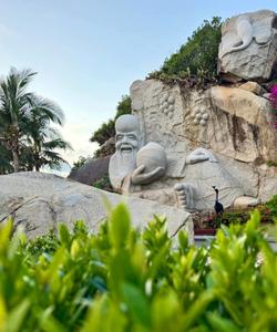 Парк Небесные гроты в Санье