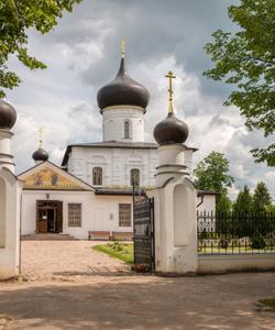 Церковь Георгия Победоносца в Старой Руссе