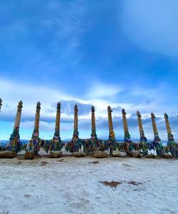 13 столбов Сэргэ