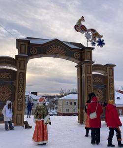 Спасская площадь в городе Кирове