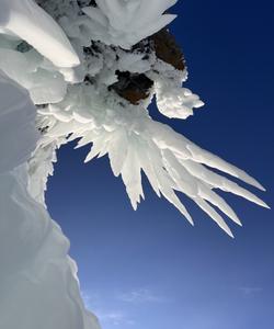 Лёд Байкала