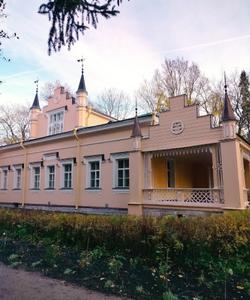 Музей-усадьба Н. К. Рериха в деревне Извара