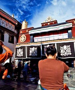 Храм Джоканг в Лхасе