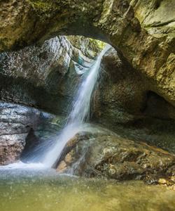 Водопад Кольцо в Северной Осетии