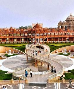 Акшардхам — индуистский храмовый комплекс в Дели
