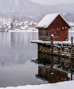 Телецкое озеро зимой