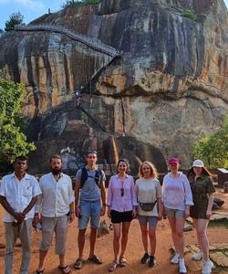 Львиная скала