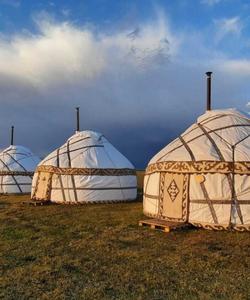 Юрты