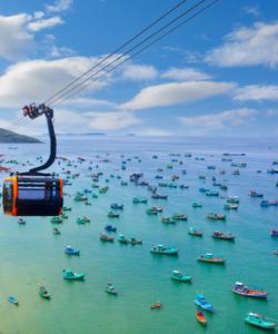 Канатная дорога на острове Фукуок