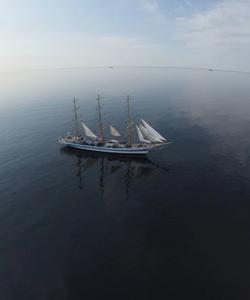 Парусник МИР