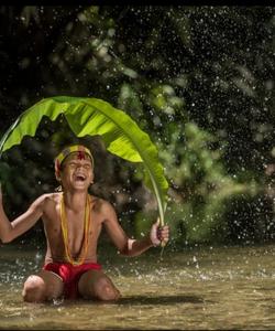 Местный житель