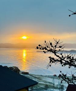 Лед Байкала