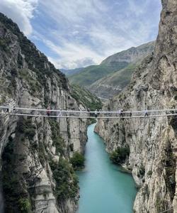 Подвесной мост на Сулакском каньоне