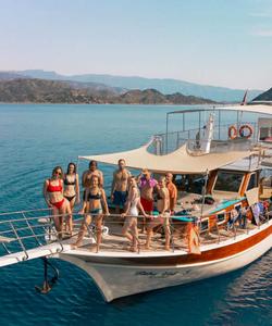 Морская прогулка