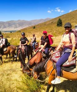 Конная прогулка в Киргизии