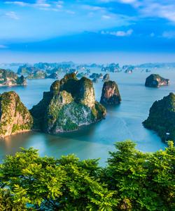 Бухта Халонг, Вьетнам