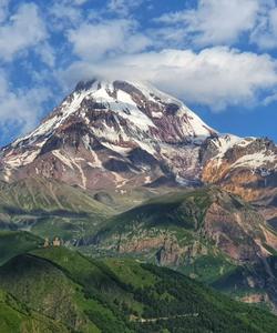 Казбек со стороны Грузии