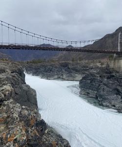 Ороктойский мост через реку Катунь