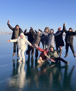 Лёд Байкала