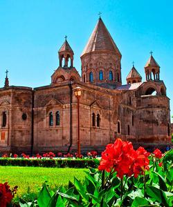 Монастырь Эчмиадзин 
