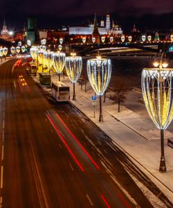 Пречистенская набережная в Москве