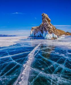 Лед Байкала