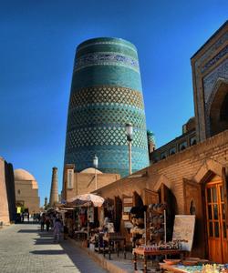  Минарет Кальта-Минар в Хиве