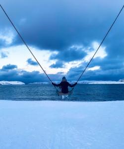 Качели в Териберке