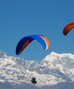 Полет на параплане в Непале