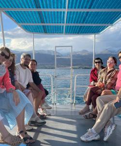 Круиз по Иссык-Кулю