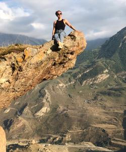 Язык Тролля Безенги