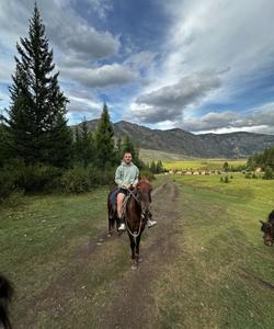 Конная прогулка на Алтае