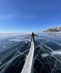 Лед Байкала
