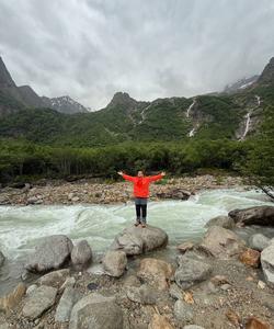 Водопад три сестры в Дигории