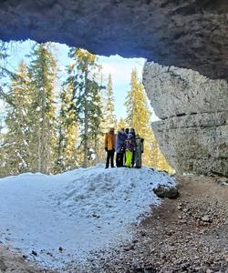 Усьвинские столбы на снегоходах