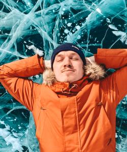 Фотосессия на льду Байкала