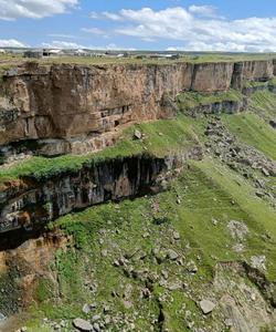 Водопад Тобот