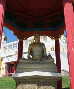 Элиста Золотая обитель Будды Шакьямуни