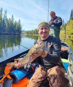 Рыбалка на сибирской реке