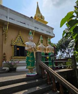 Тайский буддийский храм