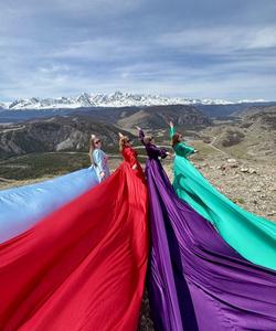 Фотосессия в платьях на Алтае