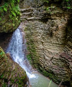 Водопады Руфабго