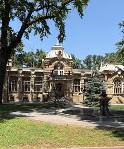 Дворец Романова в Ташкенте