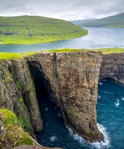 Птичьи утёсы